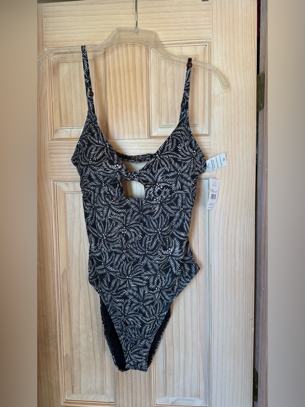 Volcom Rib Tri Top Tieside Bikini Set Black White Leaf Floral Print Large NWT